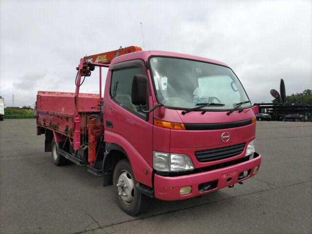 1999 Toyota Dyna クレーン Pゲート 4WD Japan auction vehicle