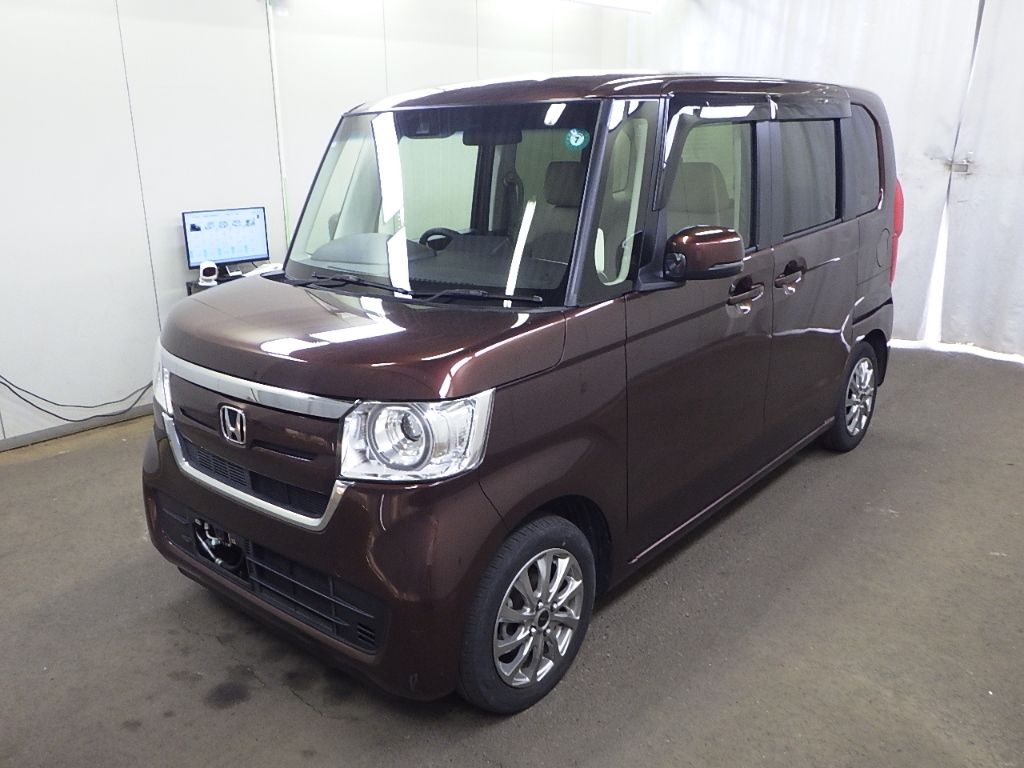 2017 Honda N-BOX G L Honda Sensing auction photo 4