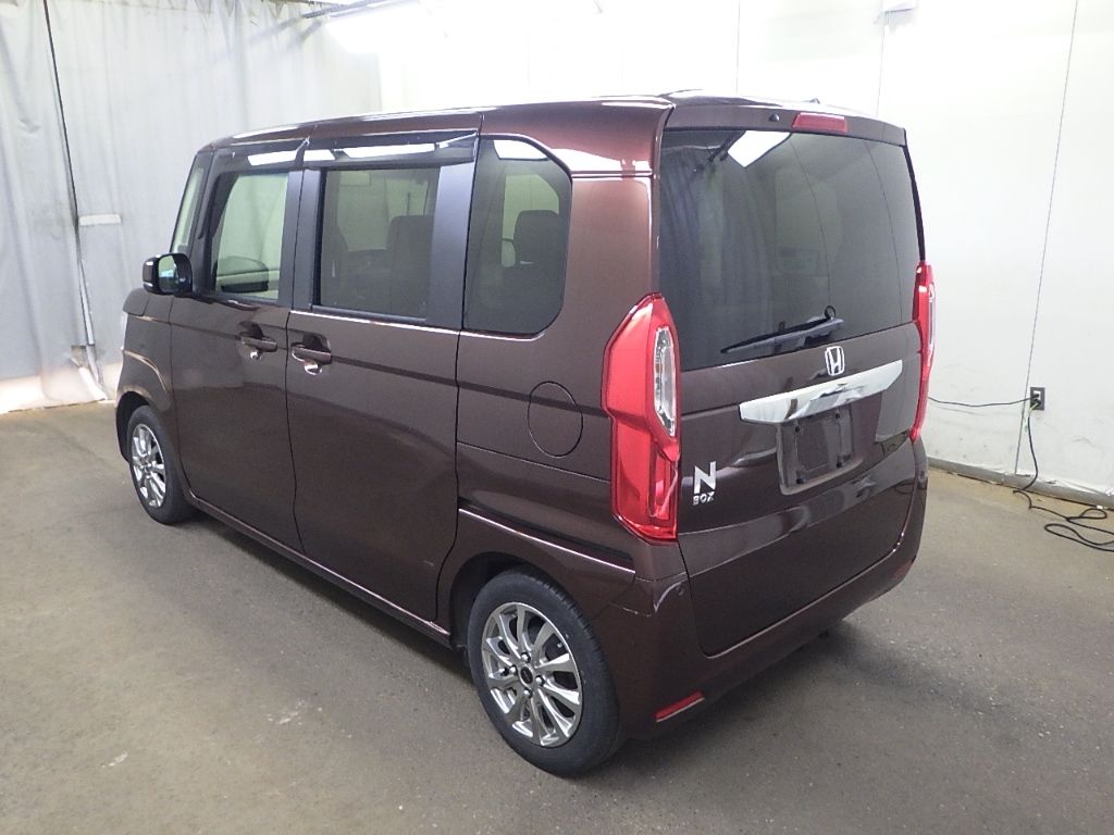2017 Honda N-BOX G L Honda Sensing auction photo 5
