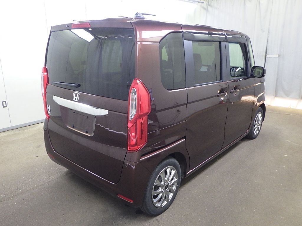 2017 Honda N-BOX G L Honda Sensing auction photo 2