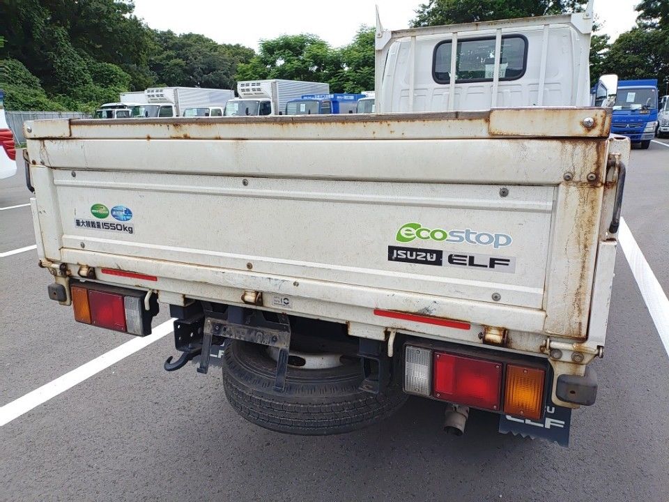 2022 Isuzu Elf auction photo 24