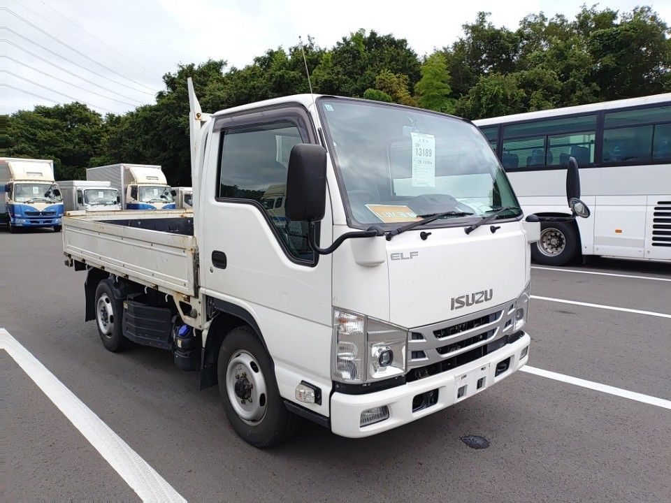 2022 Isuzu Elf auction photo 4