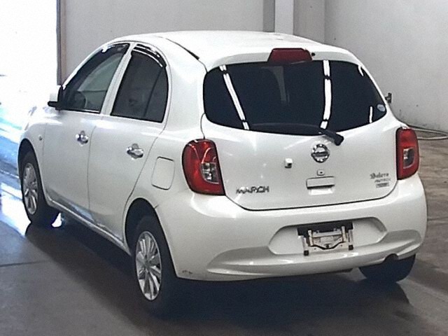 2017 Nissan March ボレロ 4WD auction photo 2