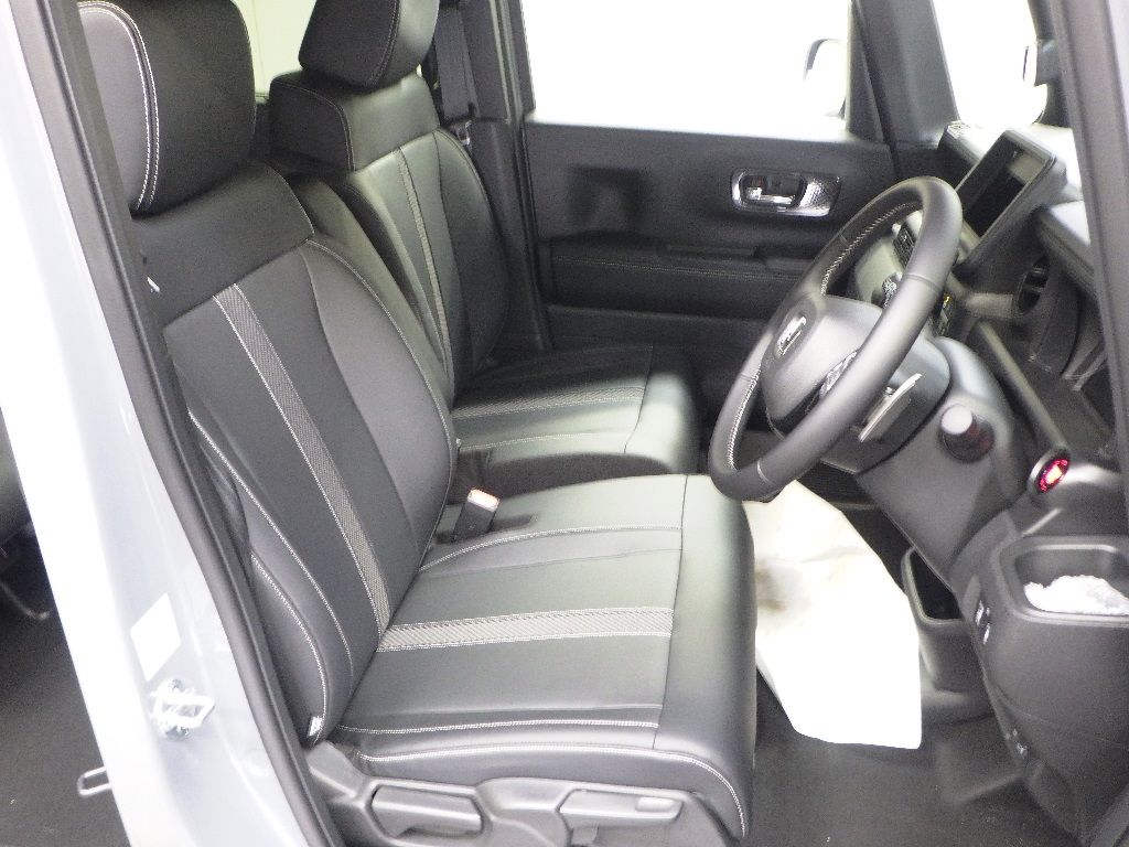 2026 Honda N-BOX Custom Turbo Coordinate Style auction photo 6