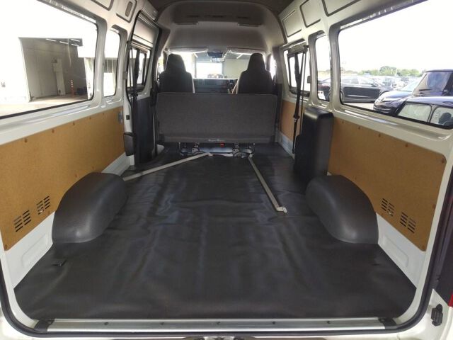 2025 Toyota Hiace SロングW DX GL 4WD auction photo 6