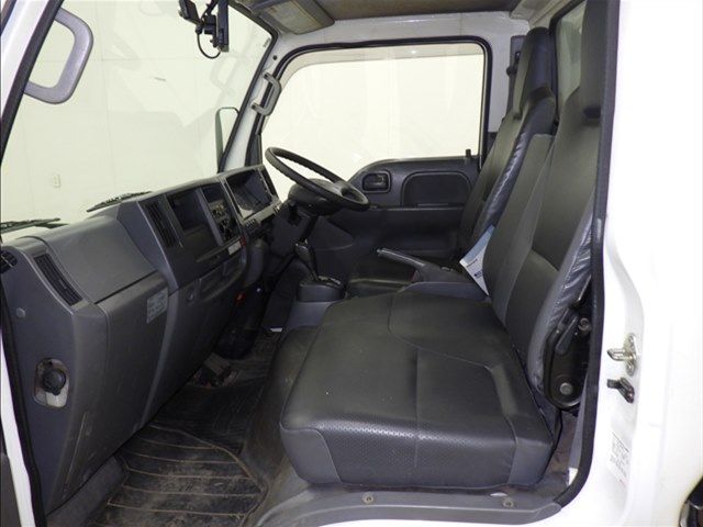 2019 Isuzu Elf Flatbed auction photo 8