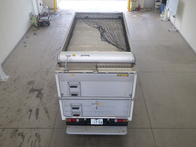 2018 Hino Dutro バン auction photo 3