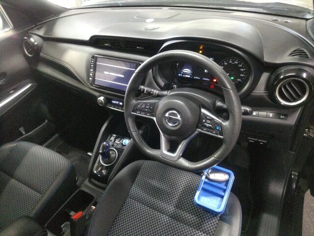 2021 Nissan Kicks X auction photo 3