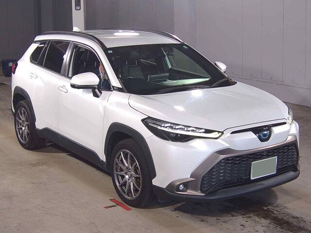 Japan Auction Vehicles 8 2021 Toyota Corolla Cross ハイブリッドZ auction photo