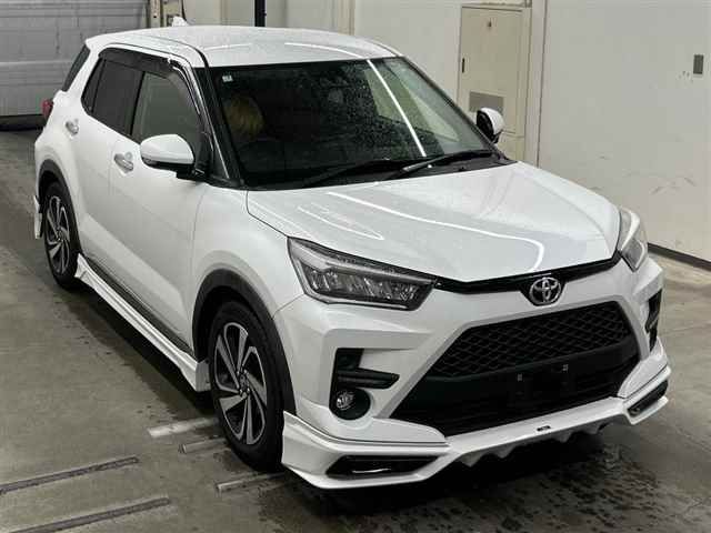 2023 Toyota Raize Z 4WD Japan auction vehicle