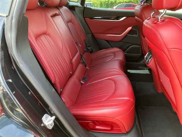 2017 Maserati マセラティレヴァンテ 4WD Levante Diesel auction photo 7