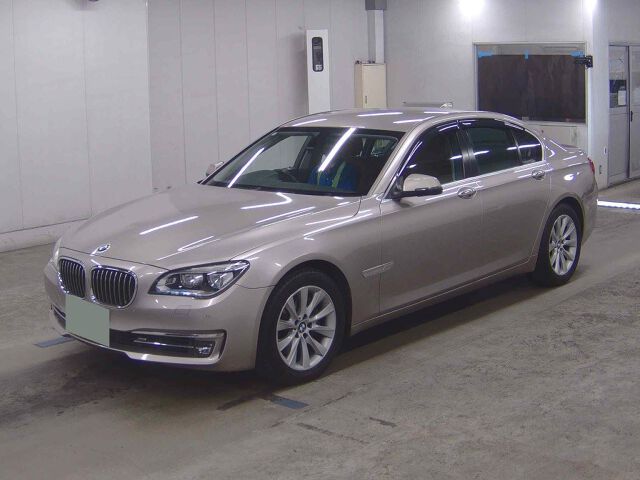 2013 BMW 7 Series 740I auction photo 4