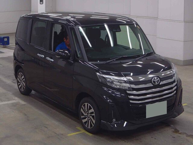 2025 Toyota Roomy カスタムG 4WD Japan auction vehicle