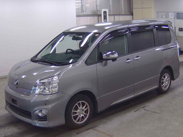2014 Toyota Voxy ZS Kirameki Z auction photo 4