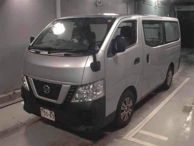 2018 Nissan NV350 Caravan DX auction photo 4