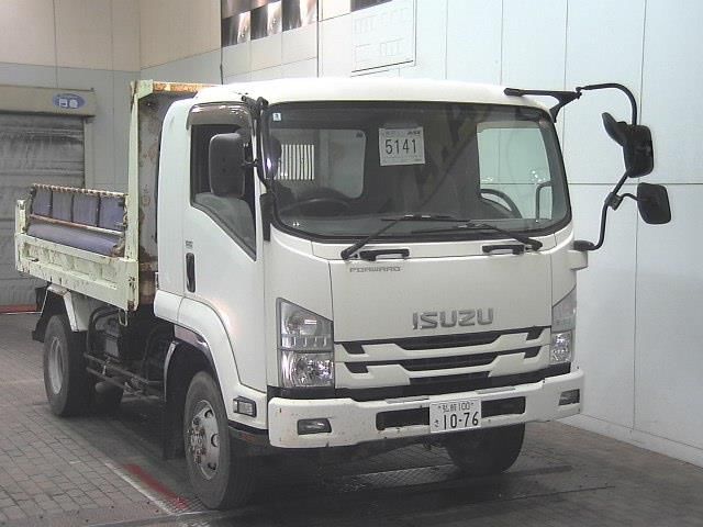 2015 Isuzu Forward 4WD Dump Truck Japan auction vehicle