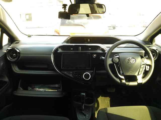 2019 Toyota Aqua S Style Black auction photo 8