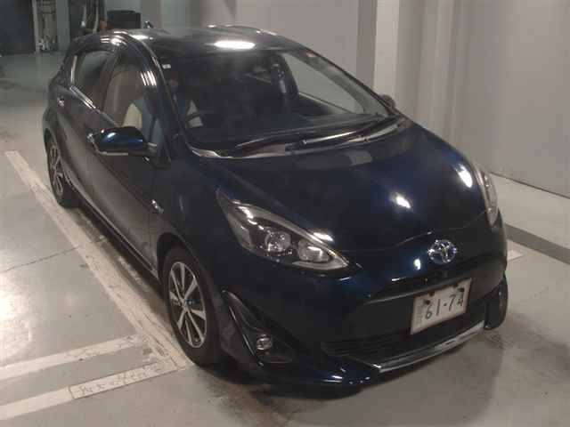 2019 Toyota Aqua S Style Black Japan auction vehicle