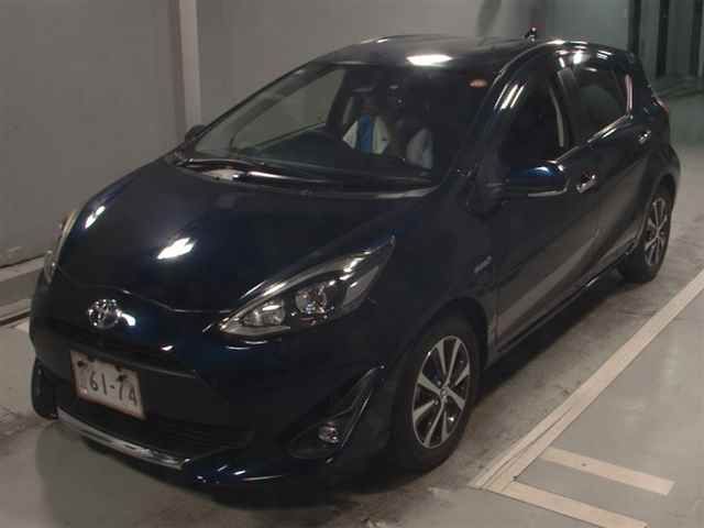 2019 Toyota Aqua S Style Black auction photo 4