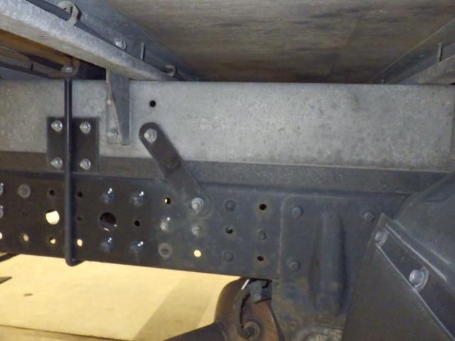 2016 Mitsubishi Fuso Canter Van auction photo 5