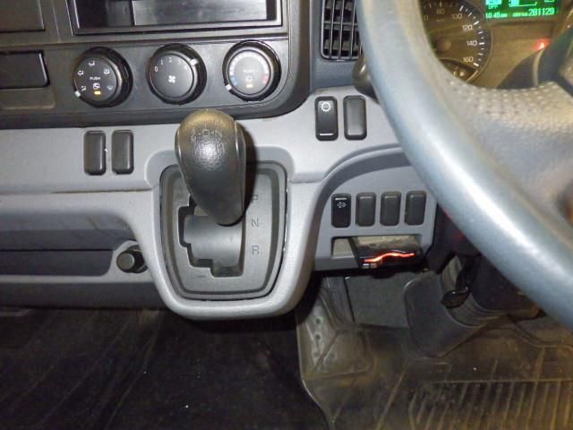 2016 Mitsubishi Fuso Canter Van auction photo 8