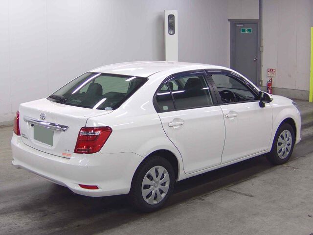2020 Toyota Corolla Axio EX 4WD auction photo 5