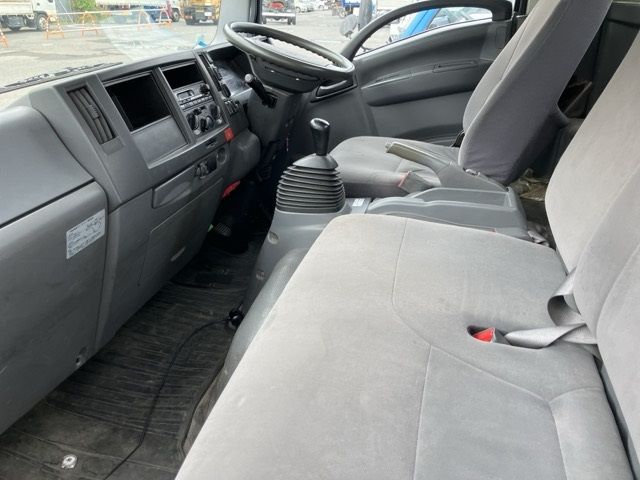 2013 Isuzu Elf Hira auction photo 5