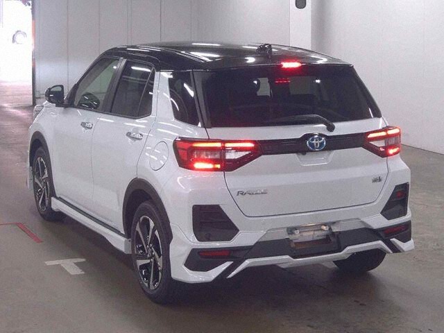 2026 Toyota Raize Hybrid Z auction photo 2