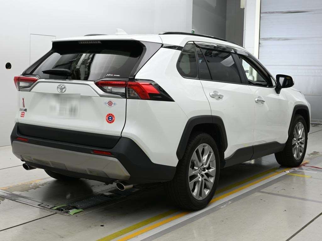 2024 Toyota RAV4 G Zパッケージ 4WD auction photo 2