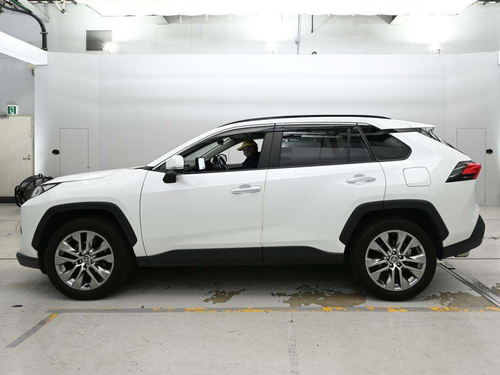 2024 Toyota RAV4 G Zパッケージ 4WD auction photo 4