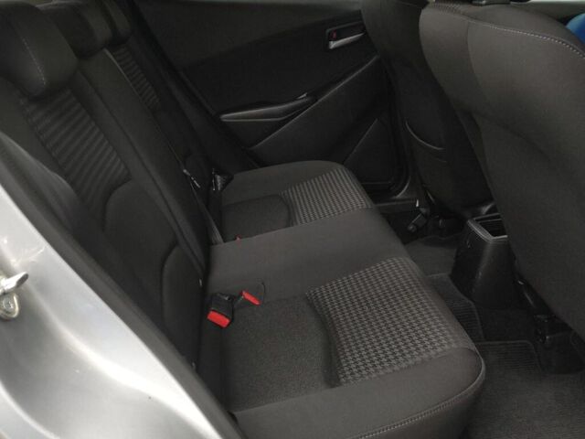 2017 Mazda Demio XD auction photo 6