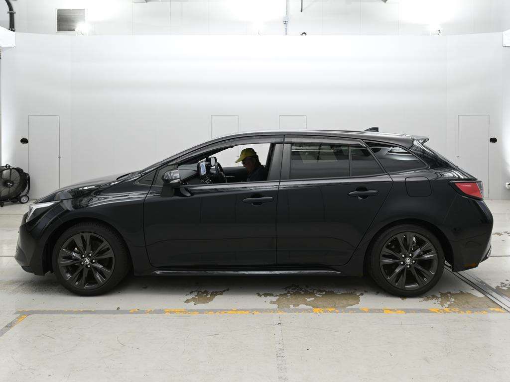 2023 Toyota Corolla Touring Double Bye auction photo 4