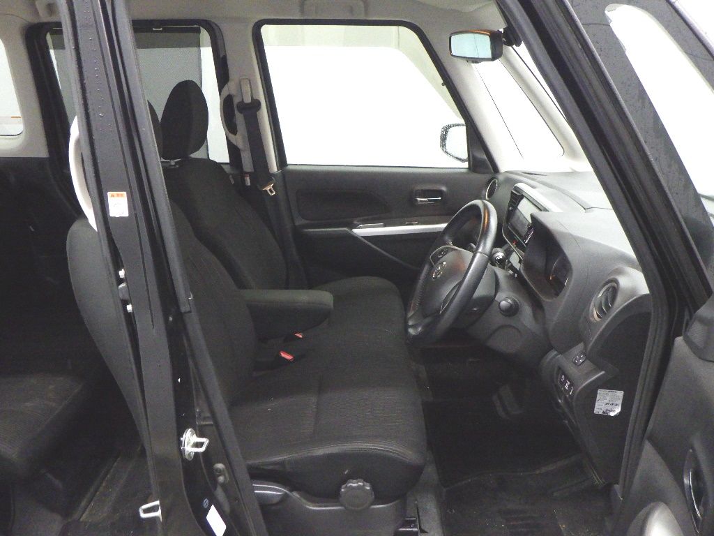 2016 Nissan Dayz Roox ハイウェイスターX Gパッケージ auction photo 6