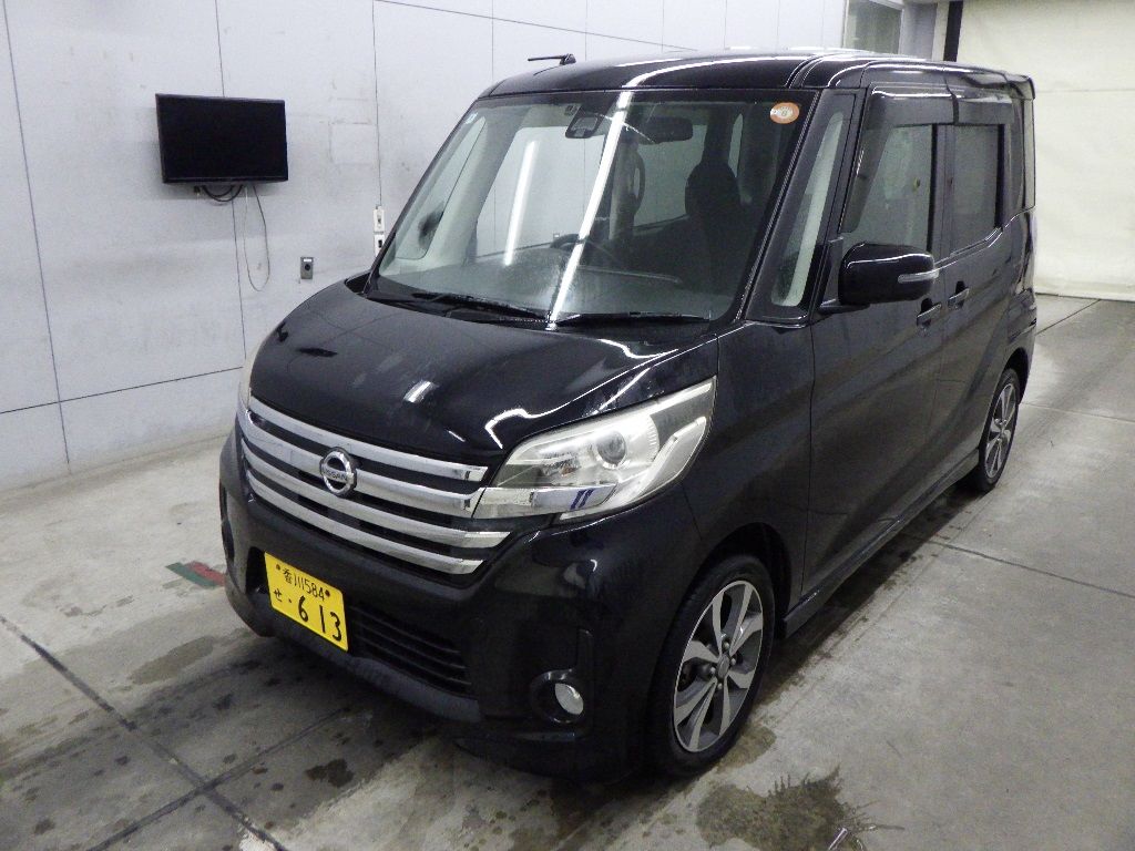 2016 Nissan Dayz Roox ハイウェイスターX Gパッケージ auction photo 4