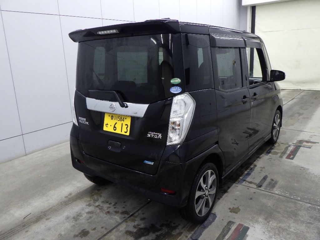 2016 Nissan Dayz Roox ハイウェイスターX Gパッケージ auction photo 2
