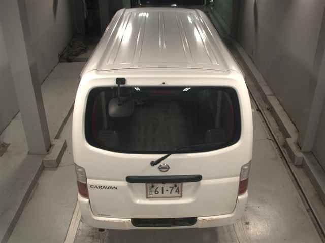 2010 Nissan Caravan auction photo 7