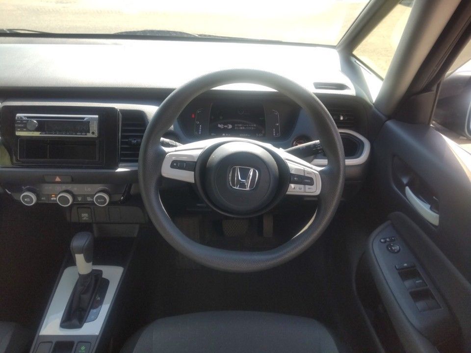 2021 Honda Fit auction photo 3