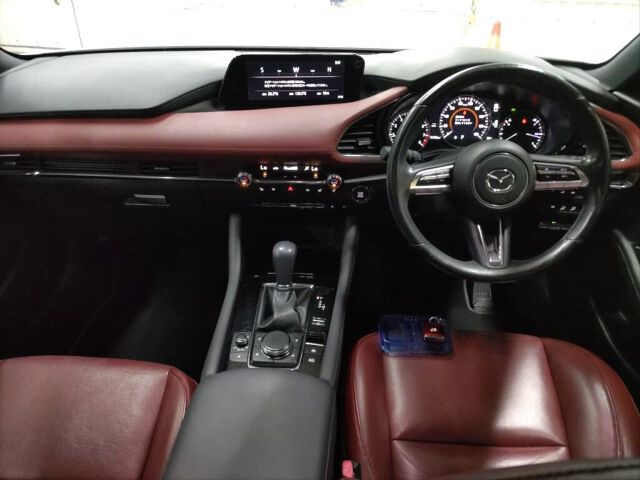 2019 Mazda 3ファストバック 20SバーガンディS auction photo 3