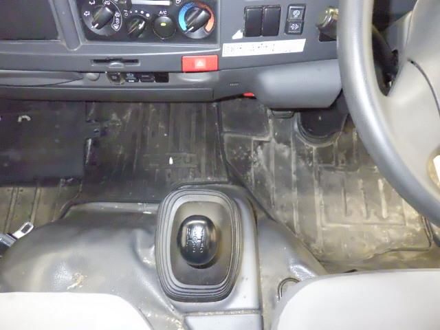2015 Isuzu Elf 冷蔵・冷凍車 auction photo 8