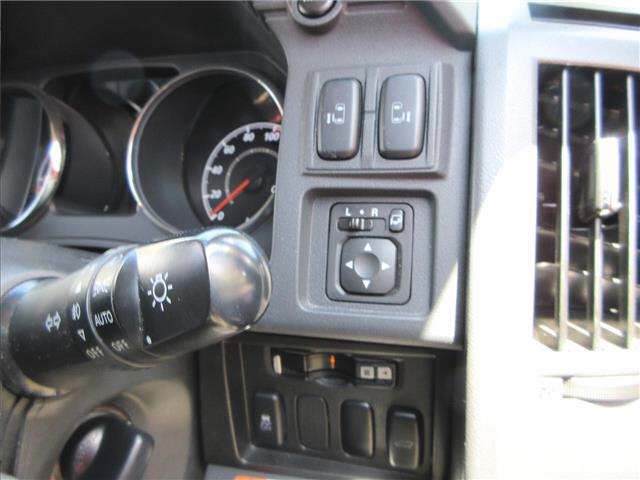 2015 Mitsubishi Delica D:5 4WD D Power Package 8-seater auction photo 8