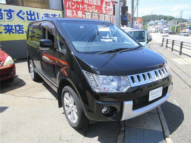 2015 Mitsubishi Delica D:5 4WD D Power Package 8-seater Japan auction vehicle