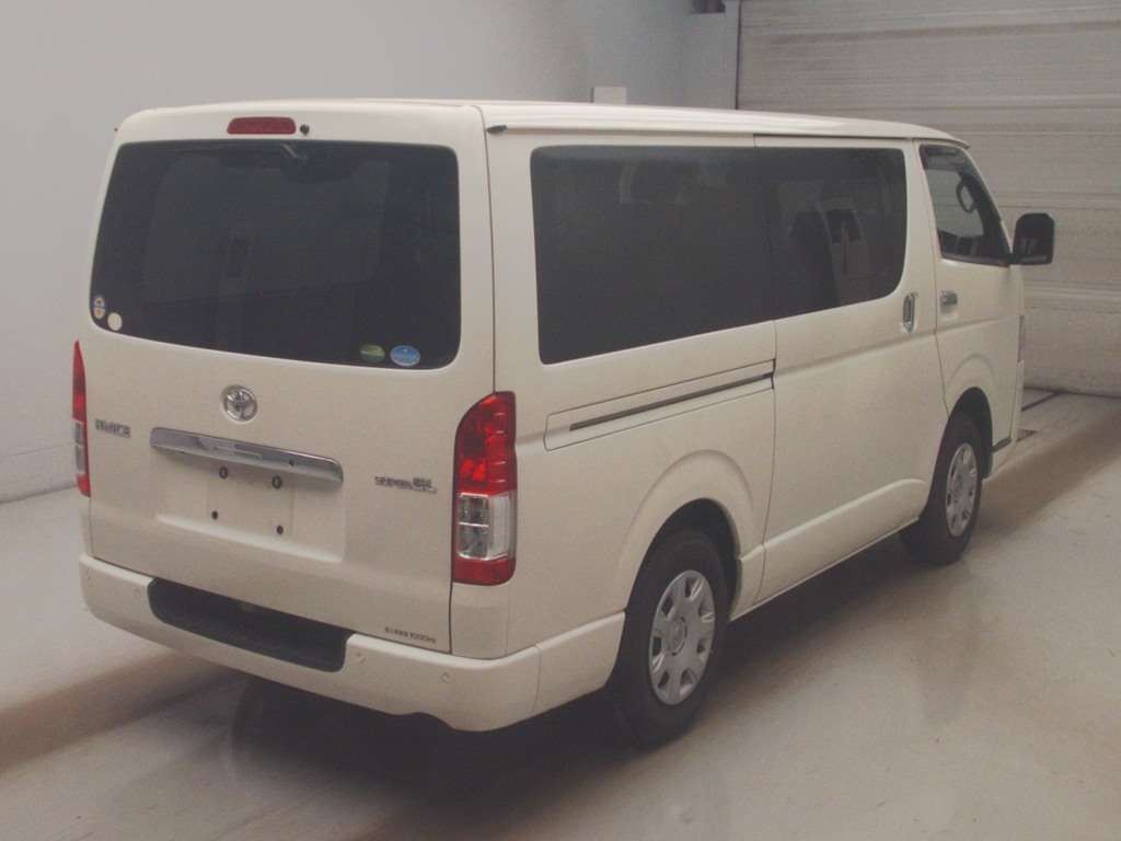 2020 Toyota Hiace ロングスーパーGL 4WD auction photo 2