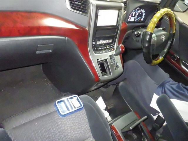 2009 Toyota Alphard 350S C Package auction photo 3