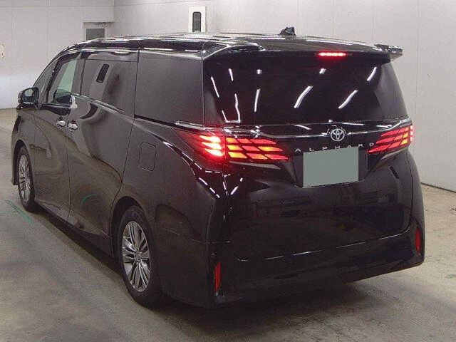 2024 Toyota Alphard Z auction photo 2