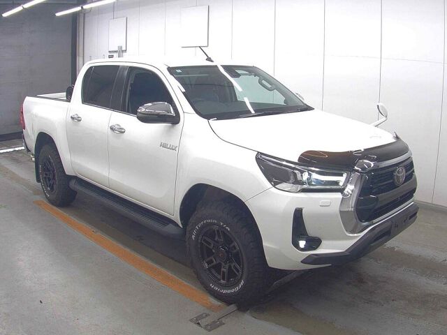 2023 Toyota Hilux Z 4WD Japan auction vehicle