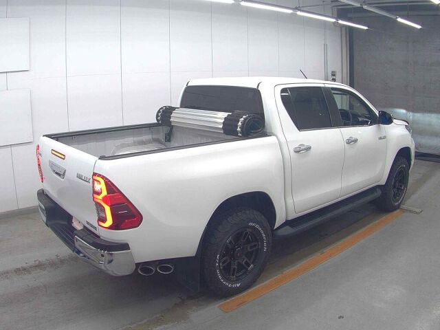 2023 Toyota Hilux Z 4WD auction photo 5