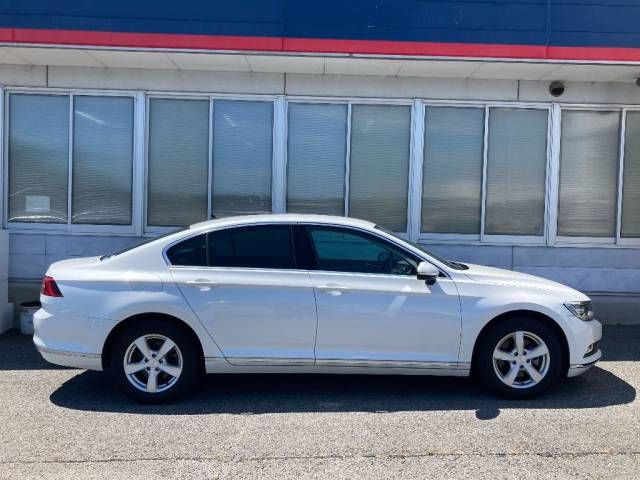 2015 Volkswagen フォルクスワーゲン パサート TSIハイライン auction photo 2