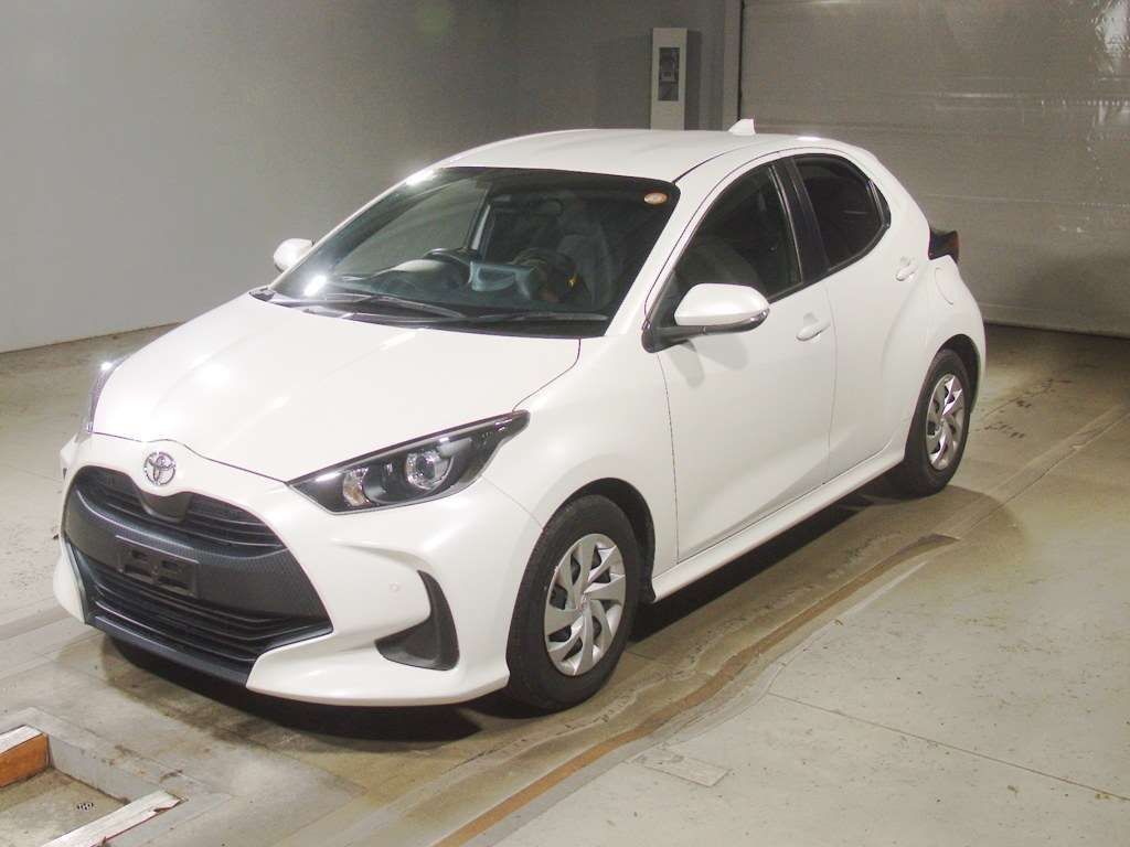 Japan Auction Vehicles 4 2022 Toyota Yaris X auction photo