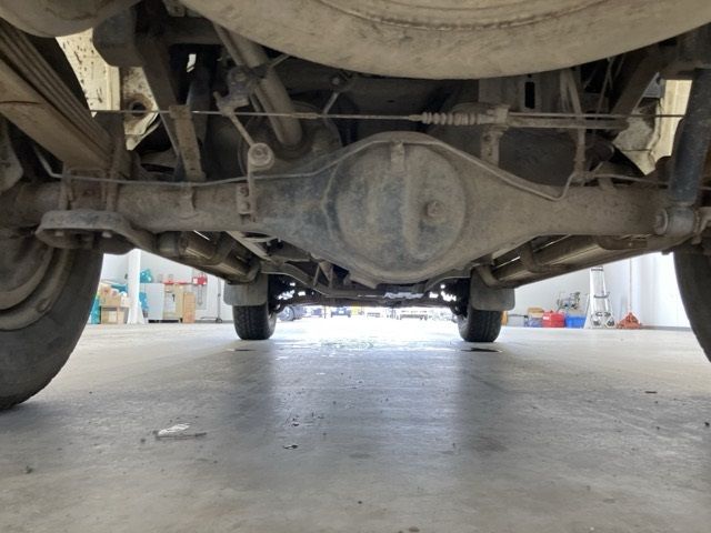 2001 Toyota Hilux Truck, 4WD Deluxe auction photo 15