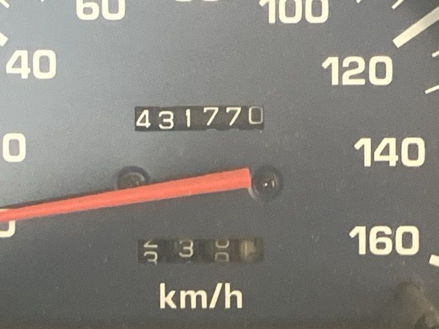 2001 Toyota Hilux Truck, 4WD Deluxe auction photo 12